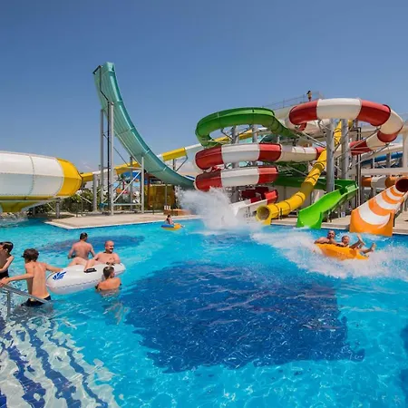 Отель Dream World Aqua